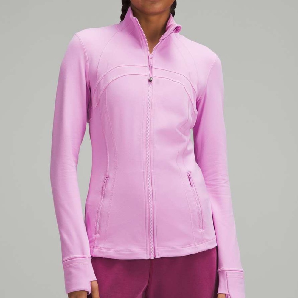 Lululemon define jacket in color dahlia mauve size 4.